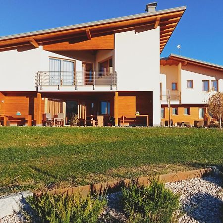 Agritur I Colori Bed & Breakfast Sanzeno Dış mekan fotoğraf