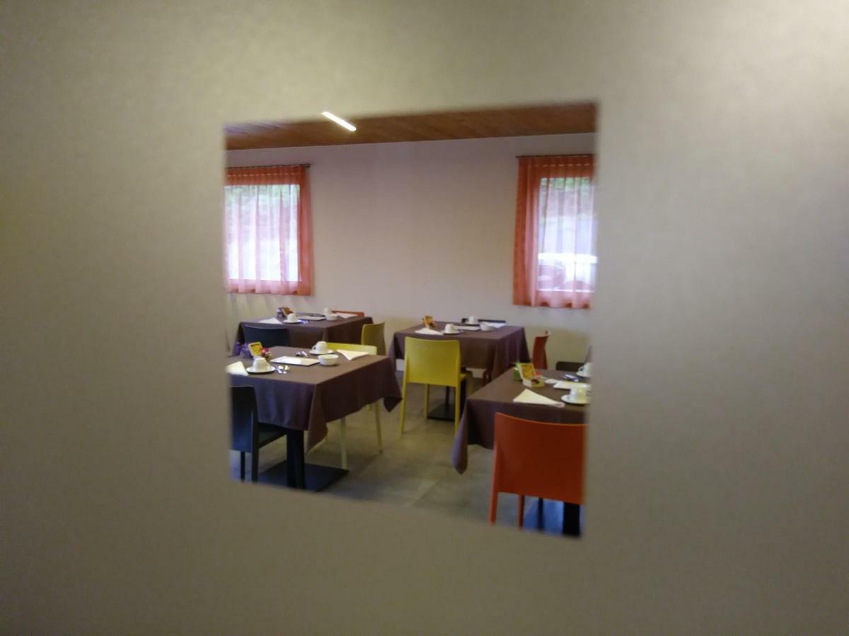 Agritur I Colori Bed & Breakfast Sanzeno Dış mekan fotoğraf
