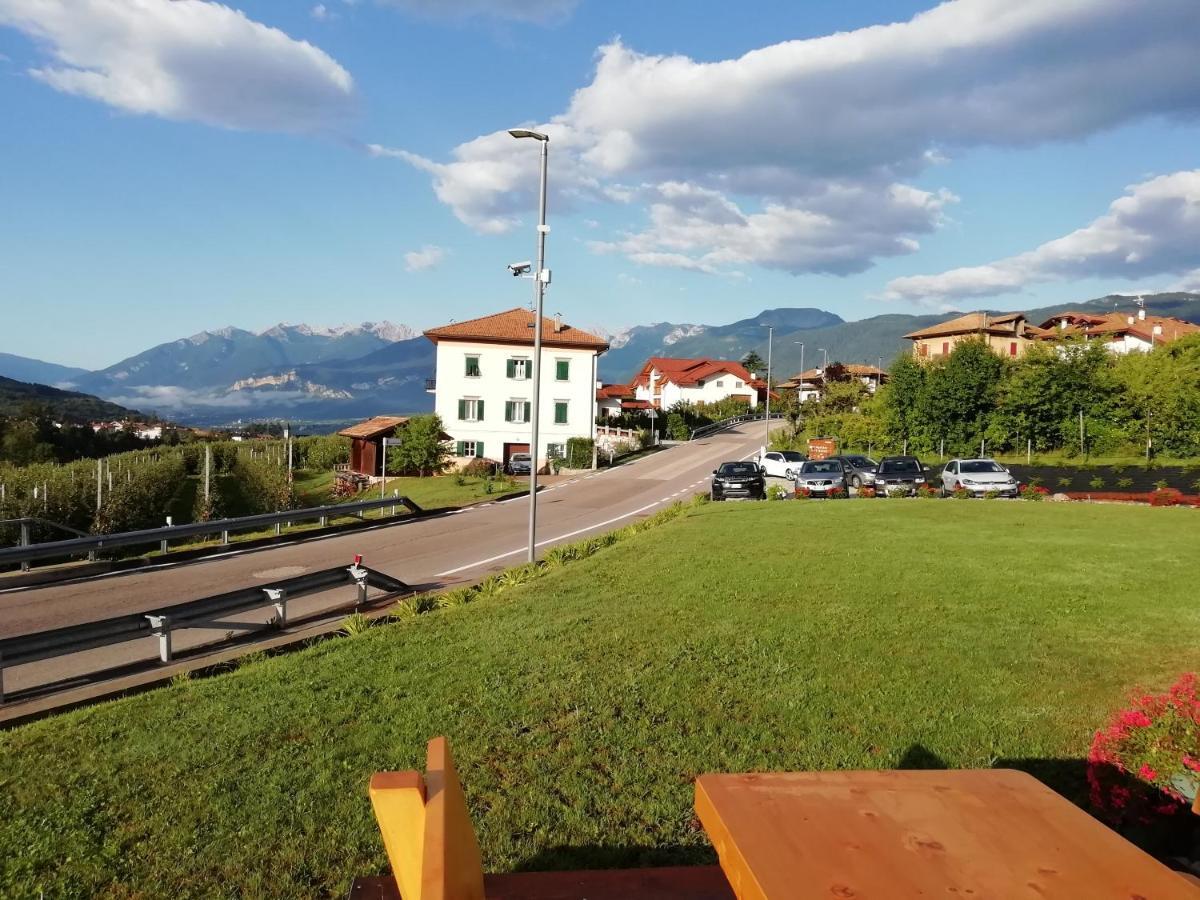Agritur I Colori Bed & Breakfast Sanzeno Dış mekan fotoğraf